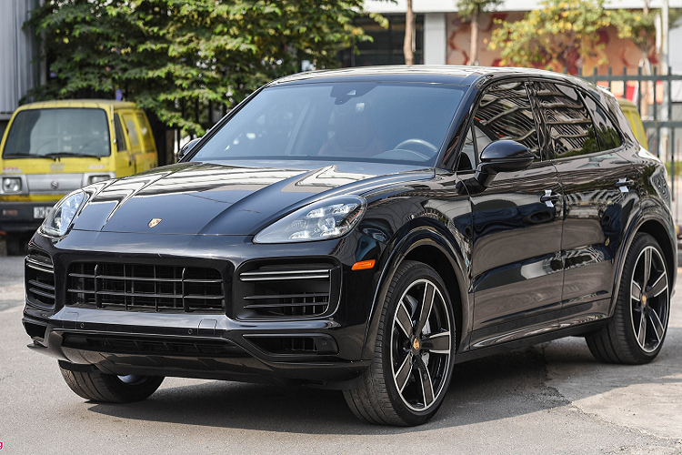 SUV hang sang Porsche Cayenne Turbo 2020 hon 10 ty tai Viet Nam