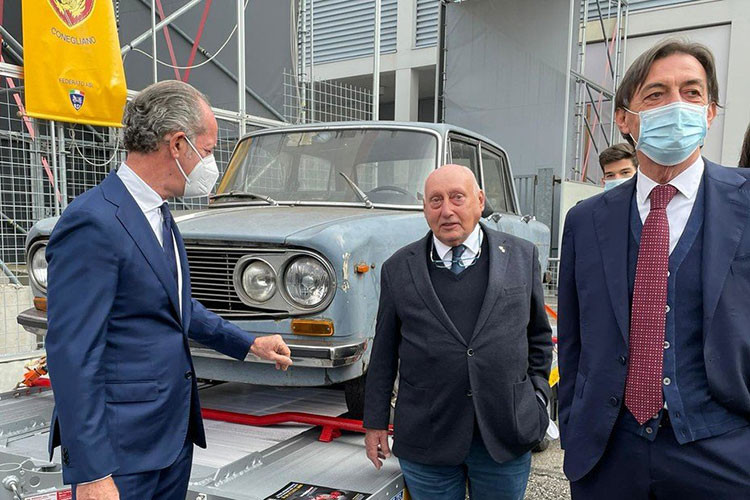 Sau khi được phục chế, chiếc ôtô đặc biệt này sẽ được đặt bên ngoài một trường học, ngay cạnh nhà của vợ chồng ông Fregolent. Làm như thế, vợ chồng ông Fregolent có thể ngồi trong nhà, nhìn ra ngoài cửa sổ và ngắm nhìn chiếc ôtô của mình.