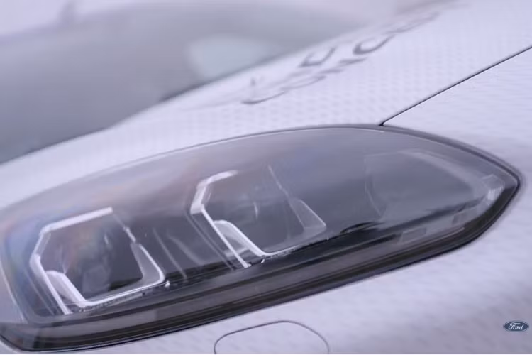 Ford Mindfulness 2022 mới cũng có hệ thống chiếu sáng xung quanh và hệ thống kiểm soát khí hậu thích ứng, mang đến không khí dịu mát sau những tình huống lái xe căng thẳng.