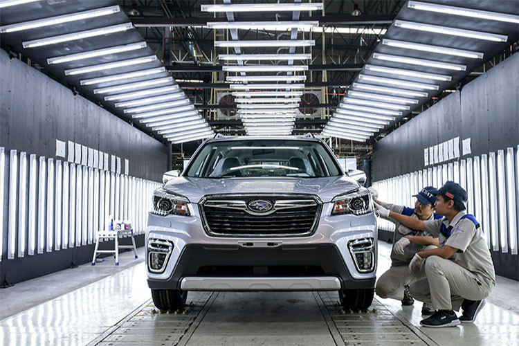 Hang Subaru dang “no” khach den 45.000 chiec xe oto