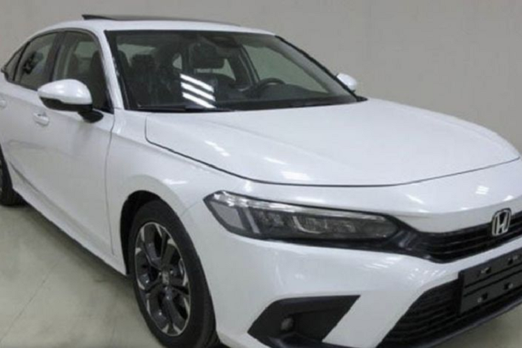 Bài đăng tiết lộ rằng phiên bản EX-L (nằm giữa EX và Touring cho dòng sedan) sẽ bị cắt giảm, Civic 2022 chỉ còn các biến thể LX, Sport, EX và Touring.