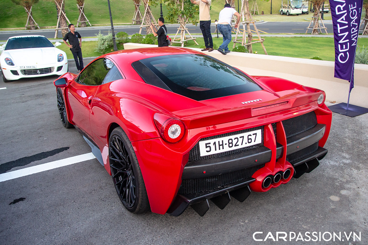 Nếu chiếc 458 Italia với thiết kế nguyên gốc đem đến một cảm giác thuần túy của thiết kế từ Pininfarina thì bản độ Misha Designs lại như một “làn gió mới” giúp hiện đại hóa cũng như làm hầm hố hơn vẻ đẹp có phần giản đơn này, từ đó biến chiếc 458 Italia được trang bị gói độ này trở nên nổi bật hơn cũng như độc đáo hơn so với những mẫu xe cùng dòng.