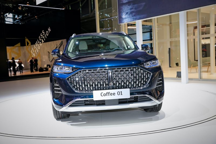 Trước đây, Great Wall Motors đã tiếp cận khách hàng ở châu Âu bằng các sản phẩm giá cả phải chăng nhưng không thành công, vì vậy, lần này tập đoàn Trung Quốc đã quyết định đi theo hướng ngược lại. Được biết, sau khi ra mắt tại Đức, mẫu xe SUV Wey Coffee 01 sẽ có mặt tại Ý hoặc Tây Ban Nha trước khi phủ sóng khắp châu Âu.