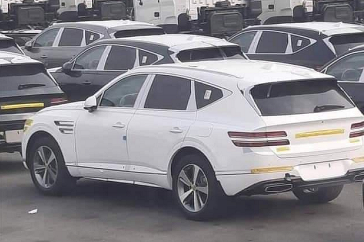 Dù vậy, hiện nay thương hiệu Genesis ngày càng có chỗ đứng trên thị trường quốc tế, nhận nhiều giải thưởng quan trọng được các chuyên gia đánh giá cao. Dải sản phẩm đang được mở rộng từ sedan đến CUV với các nâng cấp đáng chú ý từ ngoại hình, tiện nghi đến công nghệ. Do đó, nếu TC Motor muốn tái phân phối lại thương hiệu này cũng là điều dễ hiểu.