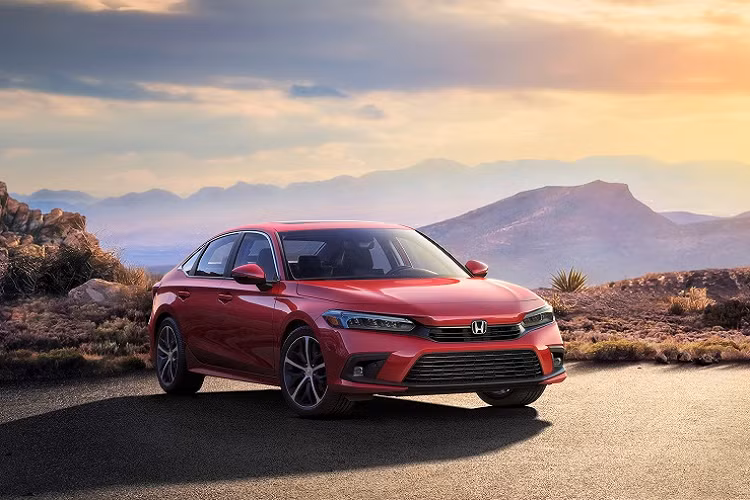 Chưa rõ giá xe Honda Civic Sedan 2022 tại Thái Lan là bao nhiêu, chỉ biết ở Mỹ mẫu xe này có giá khởi điểm từ 21.700 USD (khoảng 499,7 triệu đồng). Sau Thái Lan, khả năng cao Malaysia sẽ là thị trường Đông Nam Á tiếp theo được ra mắt Civic Sedan hoàn toàn mới.