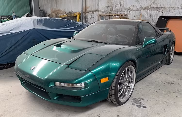 Xe oto lau ngay khong su dung can cham soc, bao duong gi?