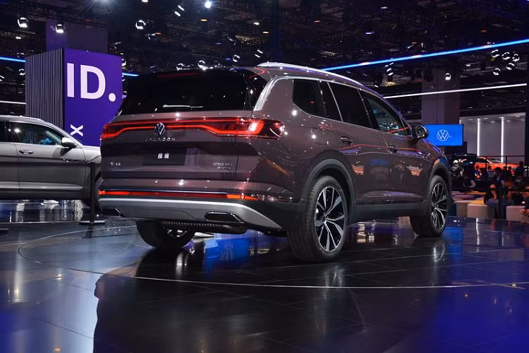 Tại Trung Quốc, mẫu xe SUV Volkswagen Talagon sẽ ra mắt với một số hệ truyền động khác nhau, bao gồm động cơ V6 2.5L kết hợp hộp số DSG và hệ dẫn động 4 bánh toàn thời gian 4Motion.