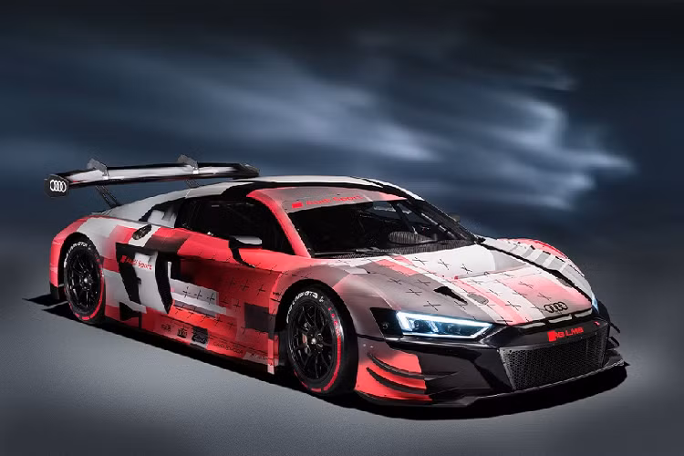 Từ năm 2009, tổng cộng có đến 275 chiếc siêu xe Audi R8 LMS GT3, bao gồm cả 2 thế hệ, được sản xuất. Mẫu xe này đã giành được 83 danh hiệu cá nhân và 106 chức vô địch trên toàn cầu.