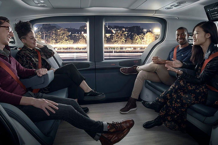 Đối với tên gọi OnePod, chữ “One” đại diện cho tư duy “Một giải pháp cho tất cả” vì nó sẽ là phương tiện được cung cấp với bố cục có thể tùy chỉnh khiến nó phù hợp với mọi nhiệm vụ, từ phương tiện giao thông công cộng (robotaxi) đến sở hữu tư nhân hoặc đội dịch vụ. Trong khi đó "Pod" là chỉ hình thái giống một buồng khép kín.