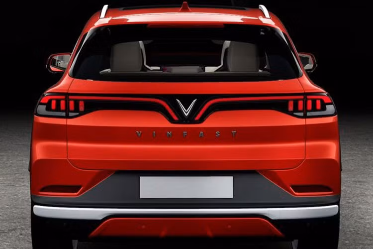 Tại Mỹ, VinFast sẽ bắt đầu nhận đơn đặt hàng cho VF32 và VF33 vào tháng 11 năm nay, thời điểm giao xe dự kiến bắt đầu vào năm 2023. "Đây là khoảng thời gian khá tham vọng của hãng xe Việt Nam chưa có chỗ đứng tại thị trường Mỹ, chúng tôi sẽ chờ xem liệu họ có thể giao xe đúng hẹn hay không", BTV Jared Rosenholtz cho biết. Còn tại Việt Nam, VinFast dự kiến nhận đặt hàng mẫu VF31 phiên bản tiêu chuẩn từ tháng 5 và bàn giao xe từ tháng 11. Hai mẫu Vinfast VF32 và VF33 sẽ nhận đặt hàng tại Việt Nam từ tháng 9, bàn giao xe từ tháng 2/2022.