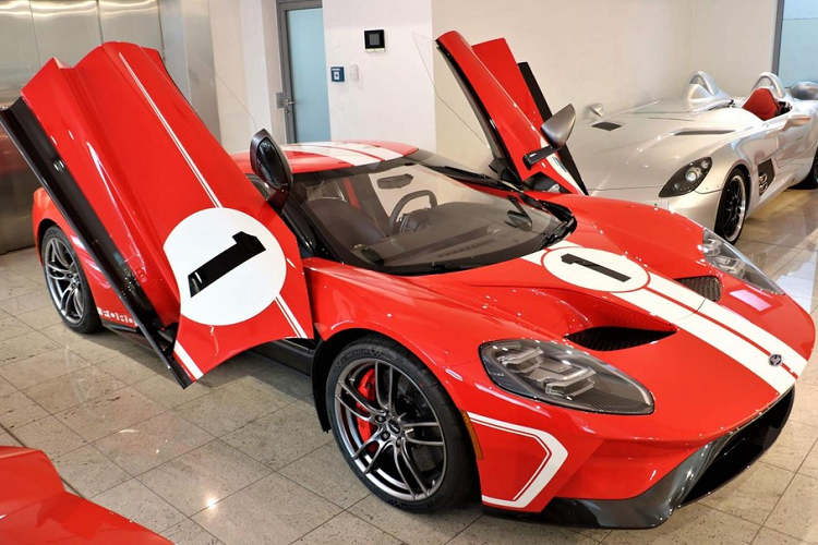 "Trái tim" này là loại động cơ V6, dung tích 3.5 lít, tăng áp turbo, sản sinh công suất cực đại 657 mã lực. Xe đi kèm hộp số ly hợp kép 7 cấp.