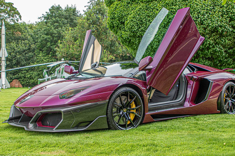 Gói độ Huber Era ra mắt để đánh dấu 10 năm mẫu siêu xe Lamborghini Aventador được sản xuất.