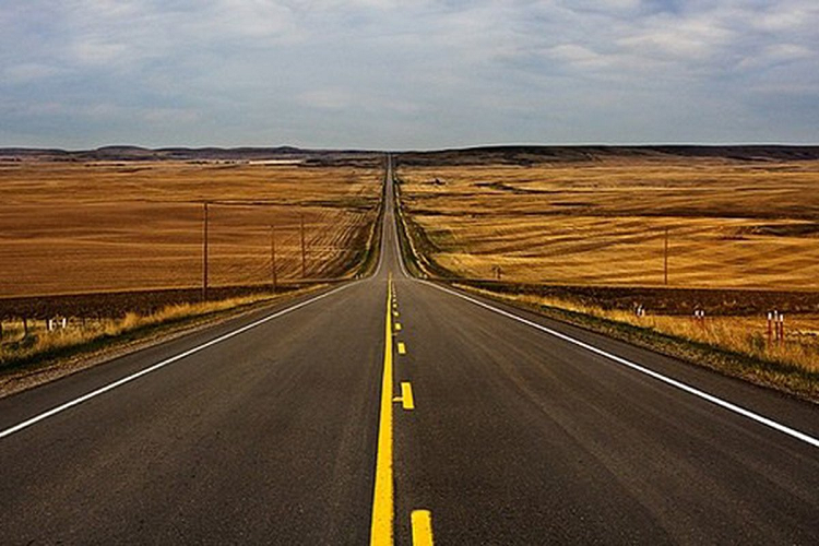 Nhan biet loai 8 vach ke duong de lai xe tranh bi phat tien-Hinh-4