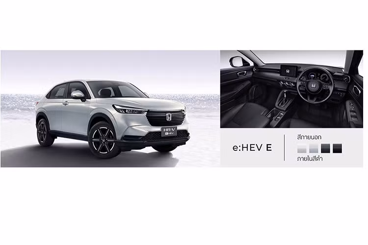 Dù ở phiên bản nào, Honda HR-V 2022 tại Thái Lan cũng dùng hệ truyền động hybrid mang tên e:HEV, bao gồm máy xăng Atkinson Cycle 4 xi-lanh, dung tích 1.5L, 2 mô-tơ điện và hộp số E-CVT, tạo ra công suất tổng cộng 131 mã lực cùng mô-men xoắn cực đại 252 Nm. Hệ truyền động kết hợp với cụm pin lithium-ion, có thể sạc tự động khi xe đang chạy. Lượng xăng tiêu thụ trung bình của mẫu SUV hạng B này là 25,6 km/lít (khoảng 3,9 lít/100 km).