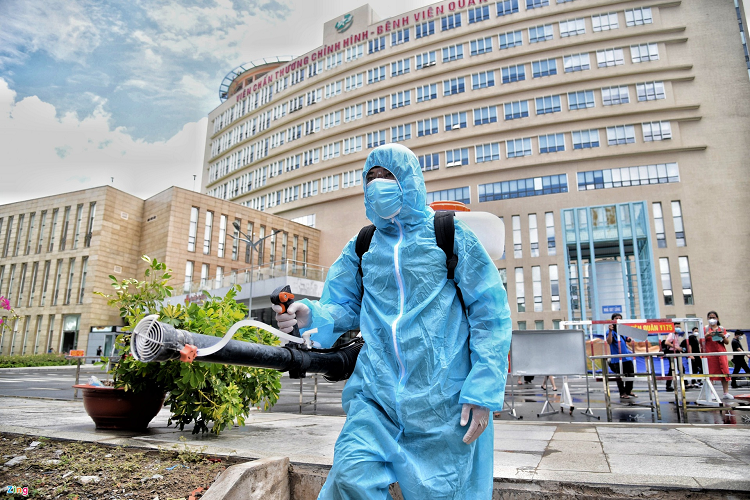 Phong kham 'tien phuong' ngan F0 xam nhap benh vien o TP.HCM-Hinh-2