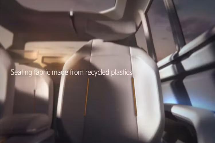 Kia EV9 Concept sẽ chính thức ra mắt toàn cầu tại AutoMobility LA Show vào ngày 17/11. Bên cạnh bản xem trước cho mẫu xe ý tưởng mới nhất của họ, Kia đã cam kết sẽ đạt được trung hòa carbon vào năm 2045. Thị trường châu Âu sẽ được phủ sóng xe điện Kia hoàn toàn vào năm 2035, trong khi đó các thị trường quan trọng tiếp theo sẽ vào năm 2040. Dù đang theo đuổi xe điện nhưng Kia cũng thông báo họ sẽ giới thiệu các mẫu xe FCEV vào năm 2028.