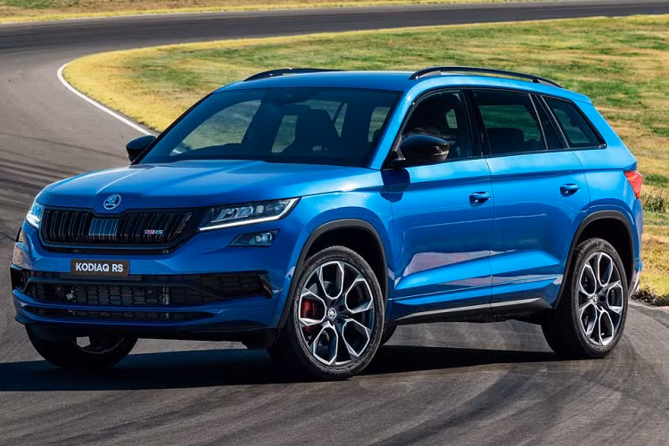  Skoda Kodiaq Bên cạnh Alfa Romeo Stelvio, Skoda Kodiaq cũng không được bán ra tại Việt Nam. Tuy vậy, mẫu SUV 7 chỗ giá mềm có nguồn gốc từ Séc này cũng từng được tạp chí Top Gear bình chọn là một những những mẫu xe gia đình tốt nhất nhờ vào giá bán hợp lý.