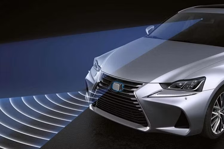 Ban biet gi ve he thong canh bao va cham tren xe oto?-Hinh-2