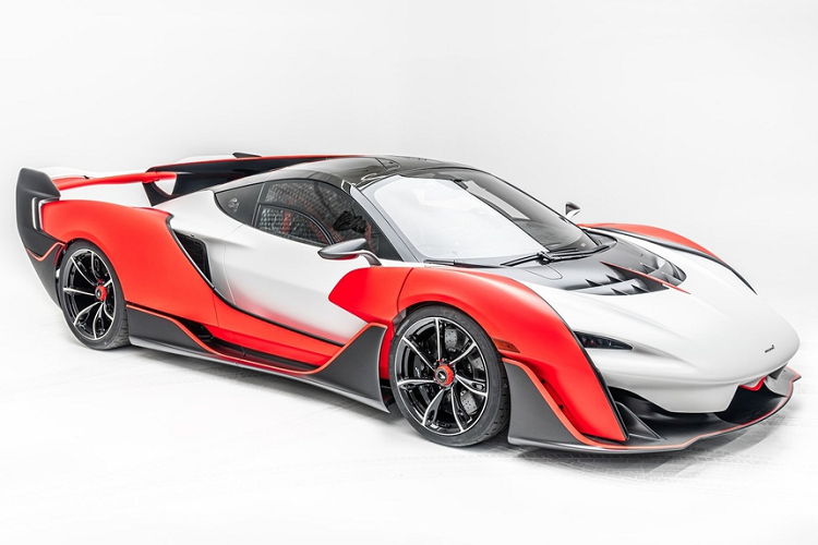 Siêu xe McLaren Sabre đặc biệt này được lấy cảm hứng từ mẫu concept Ultimate Vision Gran Turismo từng được giới thiệu vào năm 2017. Chiếc xe là sự hợp tác giữa MSO, McLaren Beverly Hills và O'Gara Motorsport với tên gọi ban đầu là BC-03.