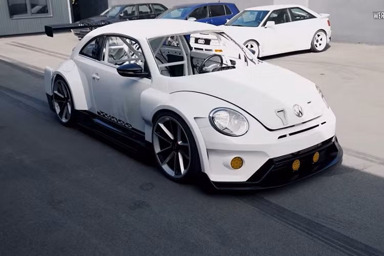 Mặc dù đã dừng sản xuất kể từ tháng 7/2019, Volkswagen Beetle huyền thoại vẫn là mẫu xe được nhiều tín đồ ôtô săn tìm và sưu tập.