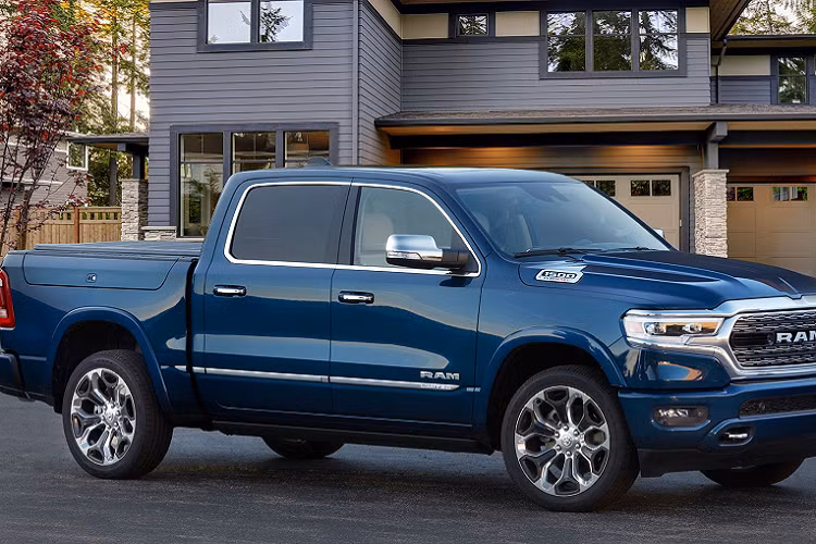 Ram 1500 Limited 2022 ban ky niem 10 nam, hon 1,37 ty dong