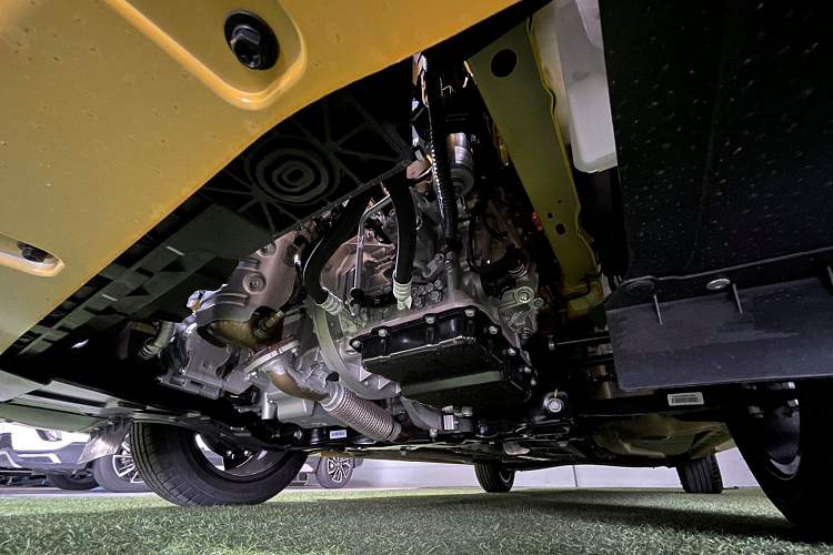 Rất tiếc, cấu hình động cơ tăng áp và hộp số tự động ly hợp kép của MG5 2021 lại chưa được phân phối ở khu vực Đông Nam Á. Cấu hình động cơ MG5 2021 tại Việt Nam trong tương lai sau khi được phân phối sẽ tương tự như tại Thái Lan!