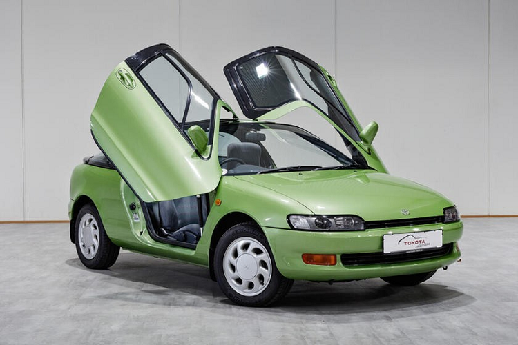 Những năm 1990 là một quãng thời gian tuyệt vời đối với những mẫu xe thể thao Toyota. Người mua không chỉ có Supra, mà còn có cả Celica và MR2, nhưng thực tế đó chưa phải tất cả. Không may, một số mẫu xe ngầu nhất của Toyota lại chưa bao giờ rời khỏi Nhật Bản, ví như trường hợp của mẫu Toyota Sera đời 1990 trong bài viết này.