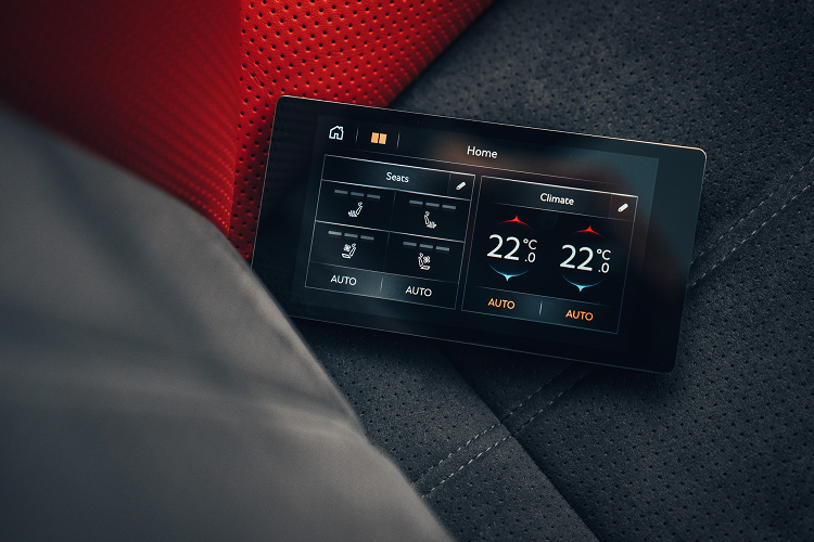 Bên cạnh các trang bị tiện nghi quen thuộc, Bentley cung cấp thêm tùy chọn số ghế ngồi cho Bentayga S, bao gồm 4, 5 hoặc 7 chỗ để đáp ứng đa dạng cho nhu cầu sử dụng của khách hàng.