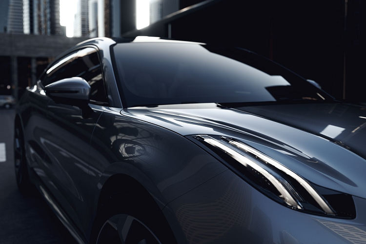 Cung cấp sức mạnh cho Zero Concept là một động cơ điện có công suất 536 mã lực. Đi kèm hệ dẫn động 4 bánh, xe có thể tăng tốc 0-100 km/h trong dưới 4 giây. Zero Concept có phạm vi hoạt động tối đa lên đến 700 km. Theo công bố của Lynk &amp; Co, gói pin của Zero Concept có tuổi thọ lên đến hơn 2 triệu km và hầu như không bị ảnh hưởng trong 200.000 km đầu tiên.