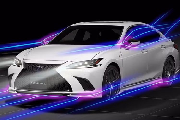 Lexus ES 2022 bản nâng cấp mới nhất đã được giới thiệu vào tháng 4 năm nay, xe có lưới tản nhiệt trục chính tinh chỉnh với những họa tiết chữ L ngược tỏa ra rất thú vị, đèn pha LED nâng cấp và dải đèn ngày LED sắc nét hơn.
