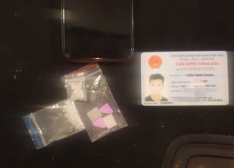 Dung o to cho sung va ma tuy 