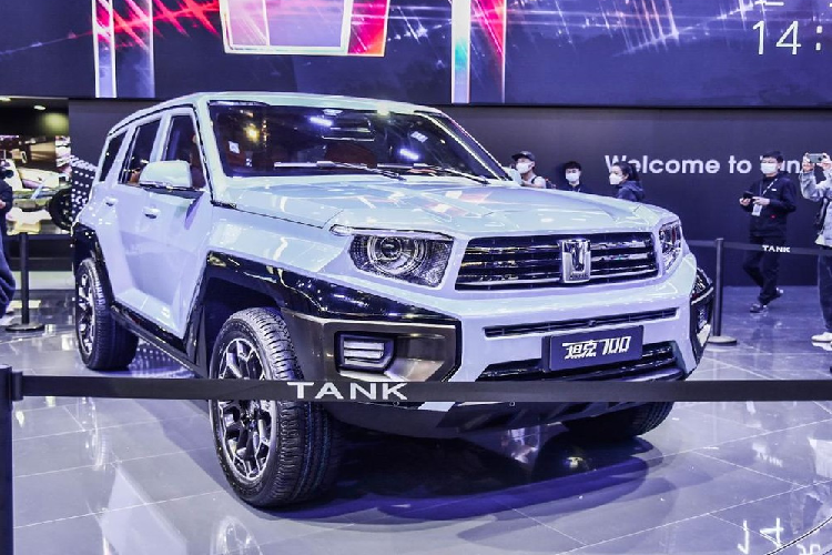 Triển lãm Ô tô Thượng Hải 2021 đã chính thức diễn ra từ ngày 19/4 vừa qua, với thời gian hai ngày đầu dành riêng cho giới truyền thông trước khi mở cửa chào đón đại chúng. Nhân cơ hội này, Great Wall Motors đã tuyên bố thương hiệu Tank hoàn toàn mới tách biệt khỏi thương hiệu WEY và trở thành một thương hiệu chuyên xe off-road mới.