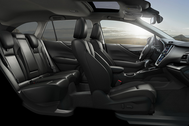 Outback 2021 còn được cung cấp Công nghệ hỗ trợ người lái EyeSight thế hệ tiếp theo của Subaru, sử dụng một cặp camera, với góc nhìn rộng gần gấp đôi so với hệ thống trước đó và phần mềm nhận dạng hình ảnh mới để vận hành 11 hệ thống an toàn chủ động. Những tính năng an toàn nổi bật bao gồm kiểm soát hành trình thích ứng với hệ thống giữ làn, cảnh báo chệch làn đường và ngăn chệch làn đường…