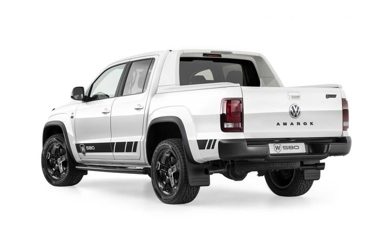 Giá xe Volkswagen Amarok W580X chưa công bố, nó có thể sẽ là phiên bản đặc biệt cuối cùng của Amarok thế hệ đầu tiên, bởi thế hệ mới của Amarok sẽ được trình làng vào năm tới. Amarok tiếp theo được phát triển dựa trên Ford Ranger, dường như Amarok mới sẽ có cả một phiên bản hiệu suất cao đóng vai trò giống như Ranger Raptor của VW.
