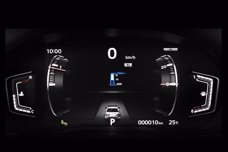 Các biến thể hàng đầu 2.4 GT-Premium được bổ sung khá nhiều tiện nghi đáng chú ý như màn hình kỹ thuật số sau vô lăng kích thước 8 inch, hàng ghế phía trước chỉnh điện 8 hướng, ghế ngồi bọc da, hệ thống lọc không khí nano và gương chiếu hậu tự động chống chói.