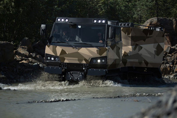 Một tính năng nổi bật ngay lập tức của BvS10 Beowulf 2021 mới là cấu trúc thân kép được thiết kế để tăng thêm tính linh hoạt cần thiết trong quá trình bẻ lái phức tạp, và cho phép đưa ra nhiều tùy chỉnh.