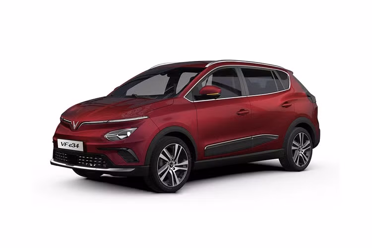 Bên cạnh đó, xe cũng được tích hợp công nghệ sạc nhanh, người dùng có thể cắm sạc 15 phút và di chuyển quãng đường 180 km.