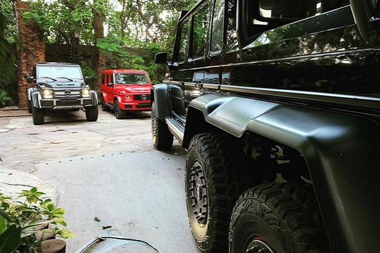 Hiện chưa rõ giá xe Mercedes-Maybach G650 Landaulet về Campuchia. Chỉ biết rằng, so với giá bán khởi điểm 750.000 đô la vào tháng 3 năm 2017, giờ đây, những chiếc Mercedes-Maybach G650 Landaulet đã bị các đại lý "làm giá" vượt qua con số 1,2 triệu đô la, tương đương 27,95 tỷ đồng. Có chiếc bị hét giá lên đến 1,8 triệu đô la, tương đương 41,92 tỷ đồng.