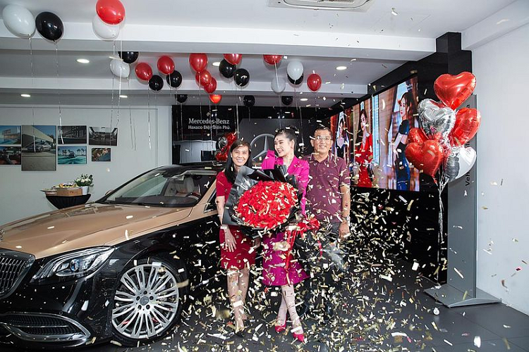 Lê Âu Ngân Anh chứng minh thực lực của bản thân bằng việc tốt nghiệp thạc sĩ tại Đại học Salford, Anh, trở thành giảng viên của khoa Quản trị sự kiện ở Đại học Hoa Sen vào đầu năm 2020, và gần đây nhất cô đã được thăng chức trở thành Giám đốc chương trình Quản trị sự kiện - Kinh tế thể thao của Đại học Hoa Sen.