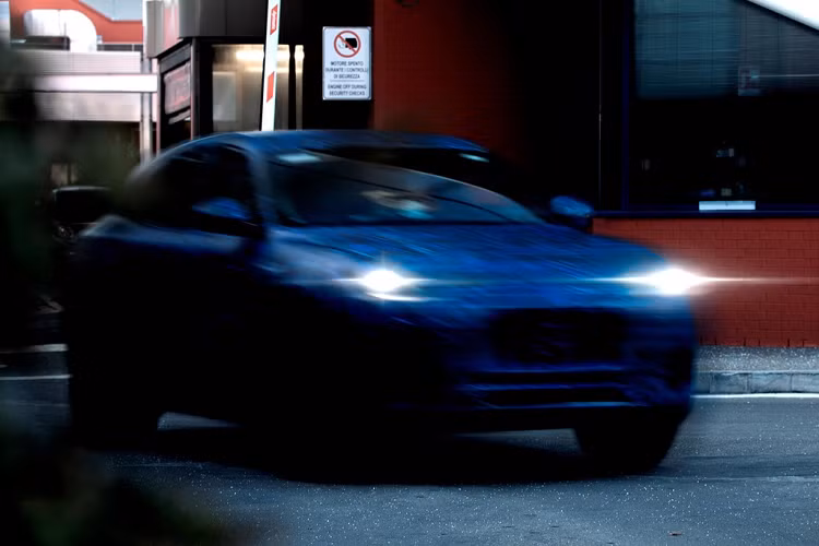 Maserati he lo thiet ke cua mau SUV hang sang Grecale 2022