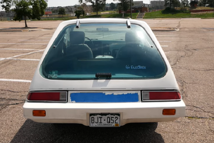 Cho dù điều đó không hề xảy ra, ngày nay UM đang cung cấp linh kiện điện cho các công ty như Audi và BMW.