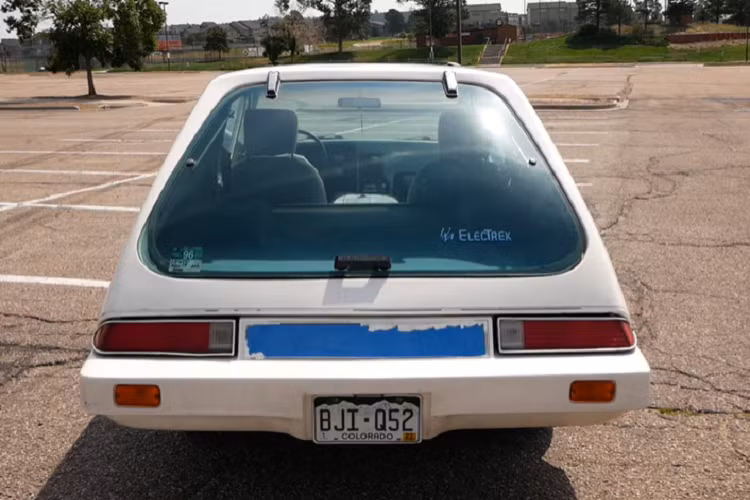 Cho dù điều đó không hề xảy ra, ngày nay UM đang cung cấp linh kiện điện cho các công ty như Audi và BMW.