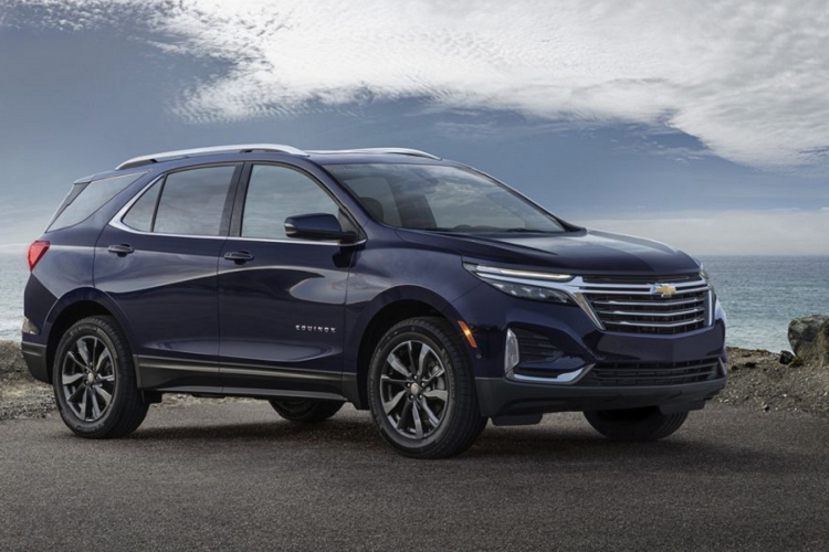  7. Chevrolet Equinox (270.994 xe) Doanh số của Equinox đã giảm 22% vào năm 2020. Với tình hình dịch bệnh và kinh tế không ổn định, GM cũng đã thông báo rằng bản nâng cấp Equinox 2021 sẽ được trì hoãn cho đến năm 2022. 