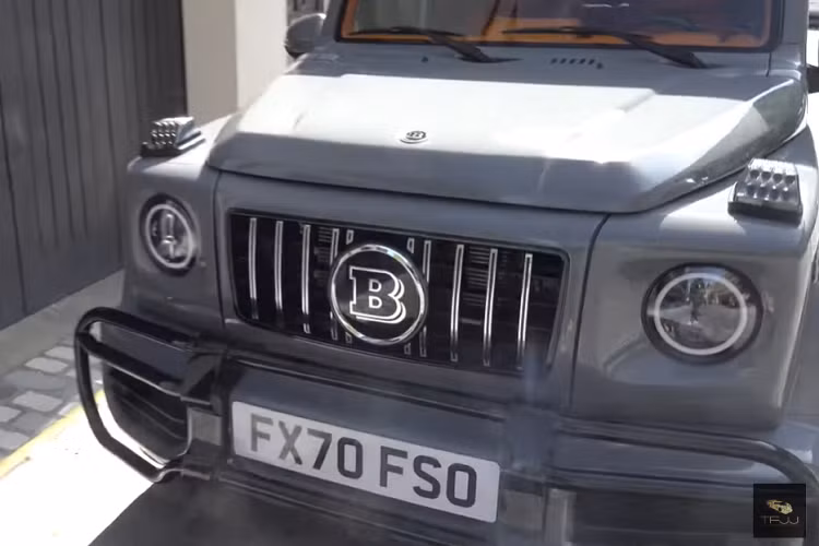 Hầu hết các phụ tùng hậu mãi cho Suzuki Jimny đều tập trung vào các bộ body kit với mục tiêu biến nó thành phiên bản thu nhỏ của những chiếc xe địa hình to lớn hơn.