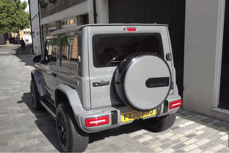 Công việc chuyển đổi chiếc xe này không chỉ đơn thuần là lắp đặt một bộ body kit bên ngoài.