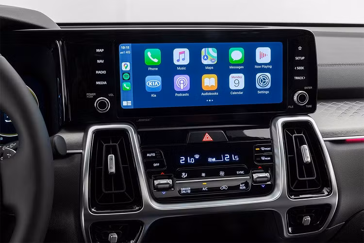 Đồng thời hãng cũng sẽ điều chỉnh giá bán nhằm tăng sức hấp dẫn. Cụ thể, tại Hàn Quốc, giá xe Kia Sorento 2022 dao động từ 30,56 triệu won đến 40,43 triệu won (khoảng 622 – 823 triệu đồng).