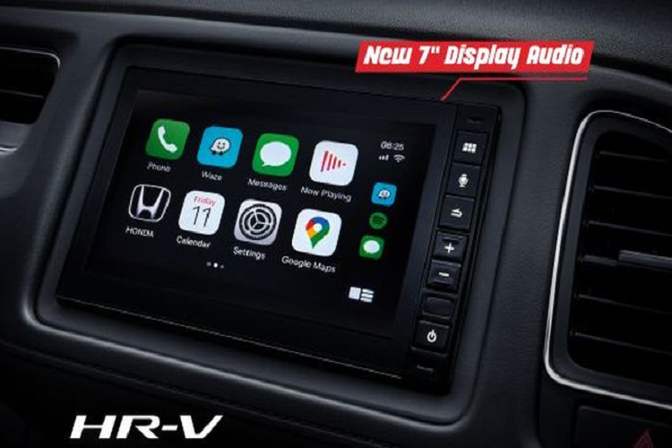 Về sức mạnh, Honda HR-V 2021 tại thị trường Malayssia tiếp tục sử dụng khối động cơ i-VTEC 1.8L, sản sinh công suất tối đa 140 mã lực tại 6.500 vòng/phút và mô-men xoắn cực đại 172 Nm tại 4.300 vòng/phút, đi kèm là hộp số biến thiên vô cấp CVT.