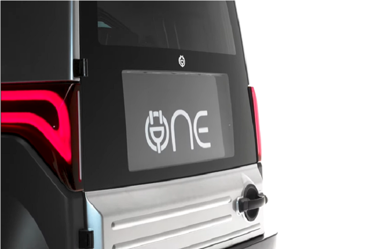 Những chiếc xe đầu tiên của ACM bắt đầu thử nghiệm trong năm 2017 ở dạng nguyên mẫu. Thiết kế cuối cùng đã sẵn sàng để ra mắt tại sự kiện IAA Mobility. Công ty tuyên bố rằng hoạt động sản xuất ban đầu sẽ bắt đầu vào năm 2023, trong khi sản xuất hàng loạt dự kiến sẽ vào năm 2024.