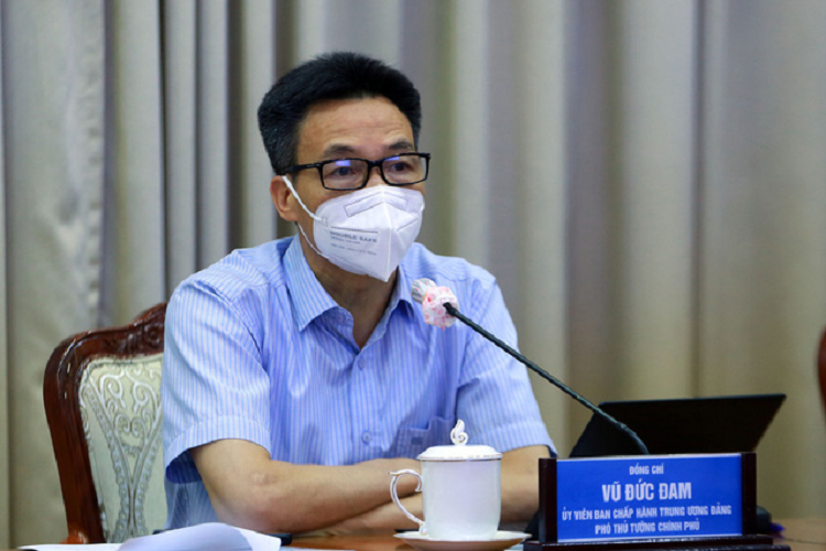 Dich COVID-19: Luu y su xuat hien cac bien the moi