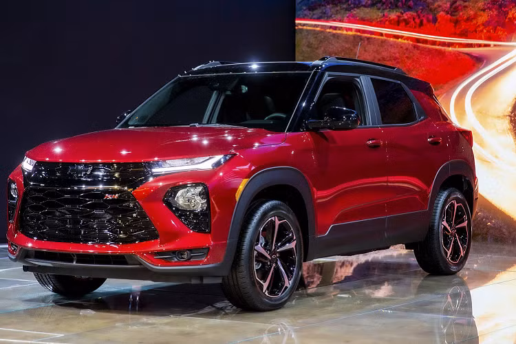 Nằm bên dưới nắp ca-pô của Chevrolet Trailblazer tại thị trường Trung Quốc là khối động cơ xăng EcoTec 4 xi-lanh, tăng áp, dung tích 1.3L, sản sinh công suất tối đa 164 mã lực và mô-men xoắn cực đại 240 Nm. Động cơ này kết hợp với hộp số biến thiên vô cấp CVT và hệ dẫn động cầu trước. Ngoài ra, xe còn có hộp số tự động 9 cấp và hệ dẫn động 4 bánh toàn thời gian tùy chọn.